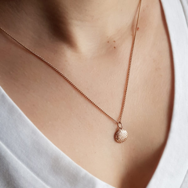 solid gold pendant nekclace for woman