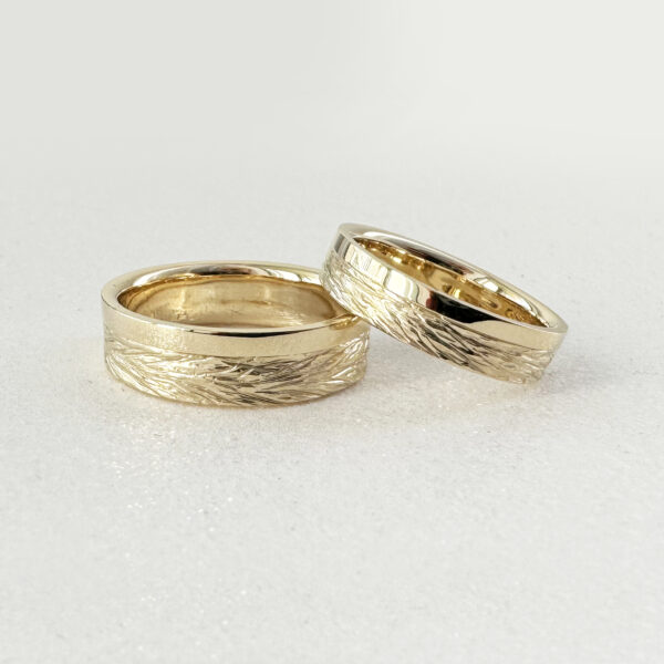 Geltono aukso vestuviniai žiedai