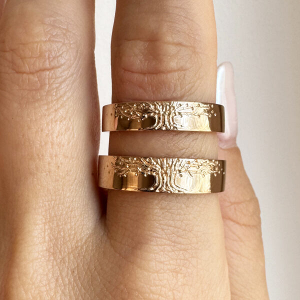 Vestuviniai žiedai su medžių motyvais Vestuviniai žiedai su medžių motyvais